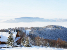 noclegi pokoje apartamenty wysoki standard wypoczynek w górach willa PANORAMA Polska Beskidy